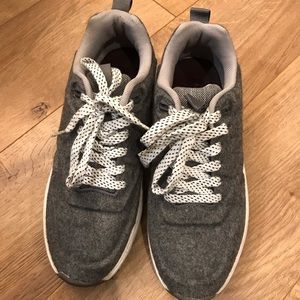 Zara wool sneaker